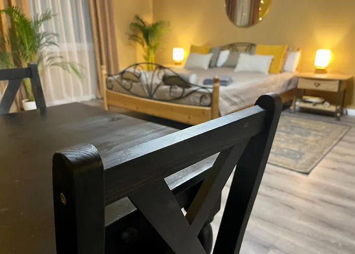 Terracotta Apartment - Zentral, Parken, Netflix, Kontaktloses Einchecken, Kingsize-Bett