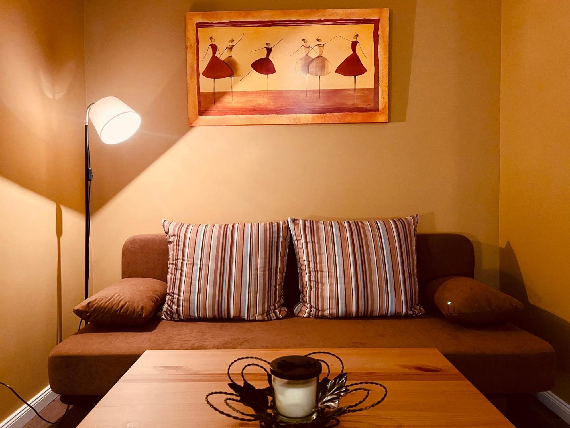 Apartment Terracotta - Zentral, Parken, Netflix, Kontaktloses Einchecken, Kingsize-bett Wuppertal